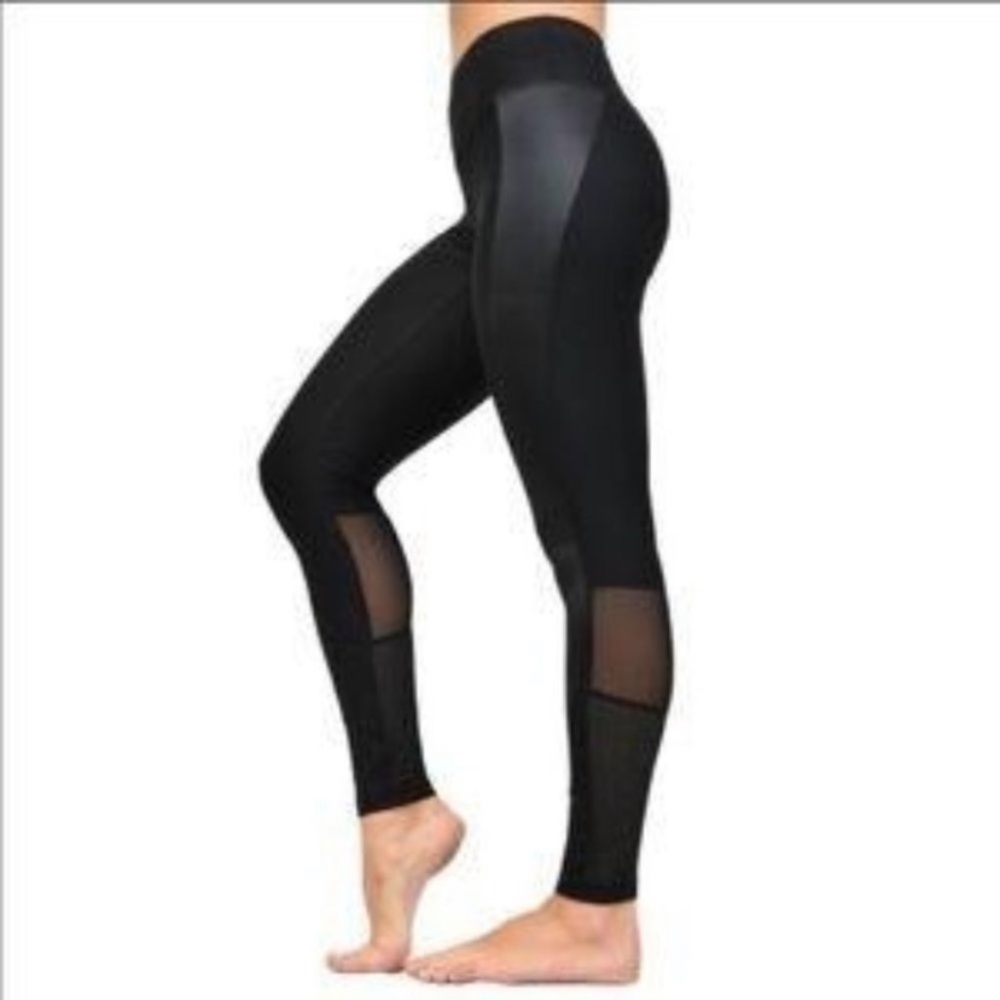 NWT Central Park Sport Black Leggings XL